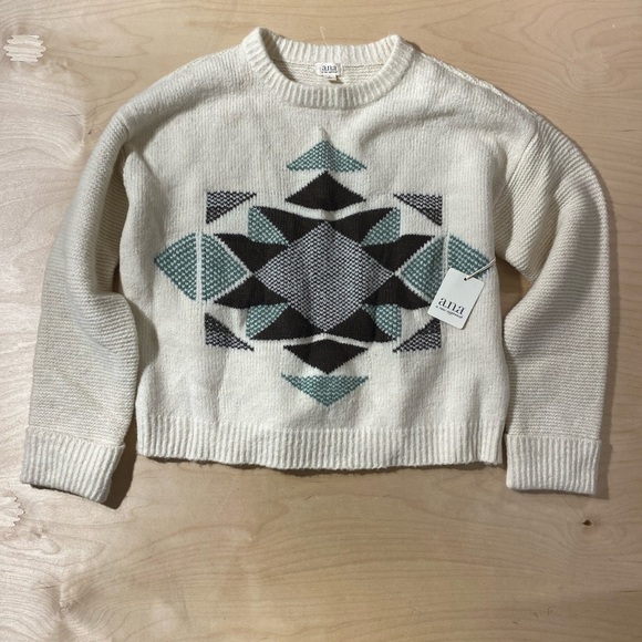 a.n.a Cream and Black Geometric Sweater Large (OX) - Picture 4 of 10